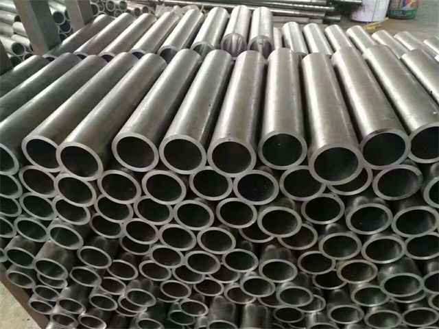 哈尔滨精密管材无缝钢管